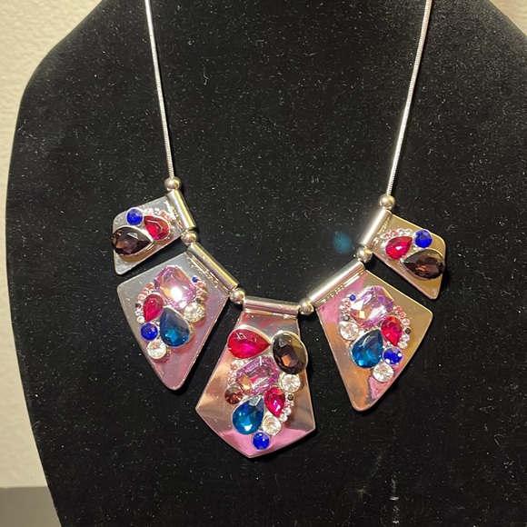 Paparazzi Zi Collection Necklace and Earring set. Brand new/never worn. - Picture 3 of 3